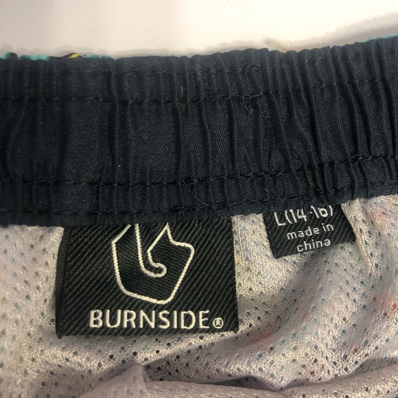 SwimTrunks NWT Boy L (14-16) swim shorts 3 pockets - Picture 9 of 9